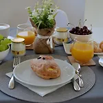 Centurio Luxury Nocleg ze śniadaniem Santa Domenica (Vibo Valentia)