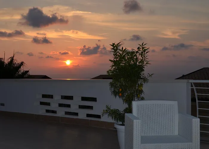 Centurio Luxury 4* 산타도메니카