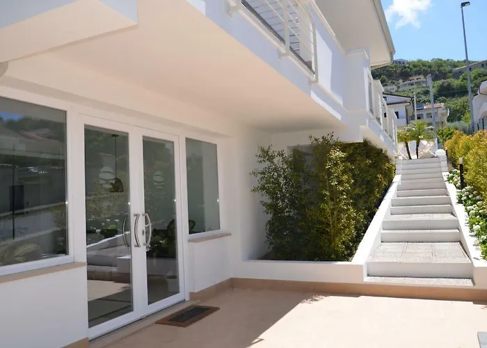 Centurio Luxury B&B 산타도메니카