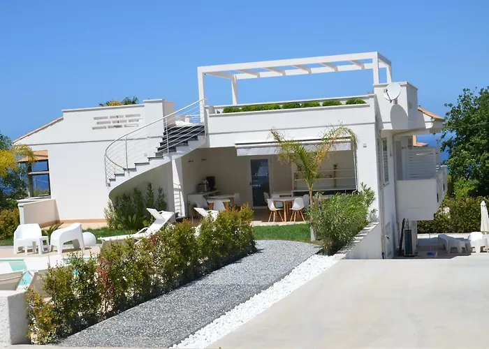 B&B Centurio Luxury 4*